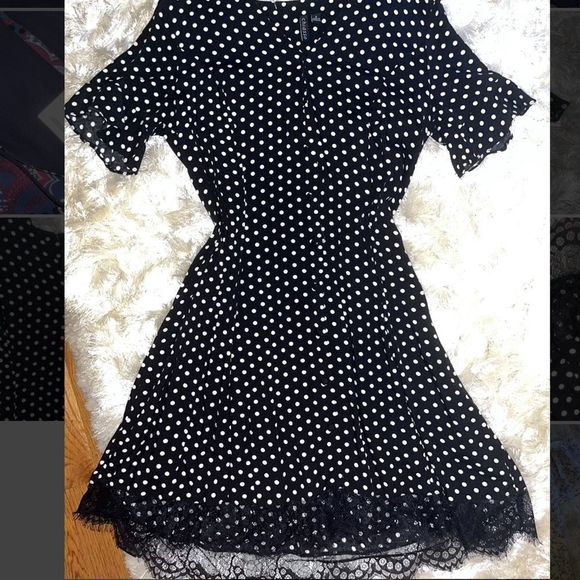 Polka dot lace dress - Picture 2 of 7